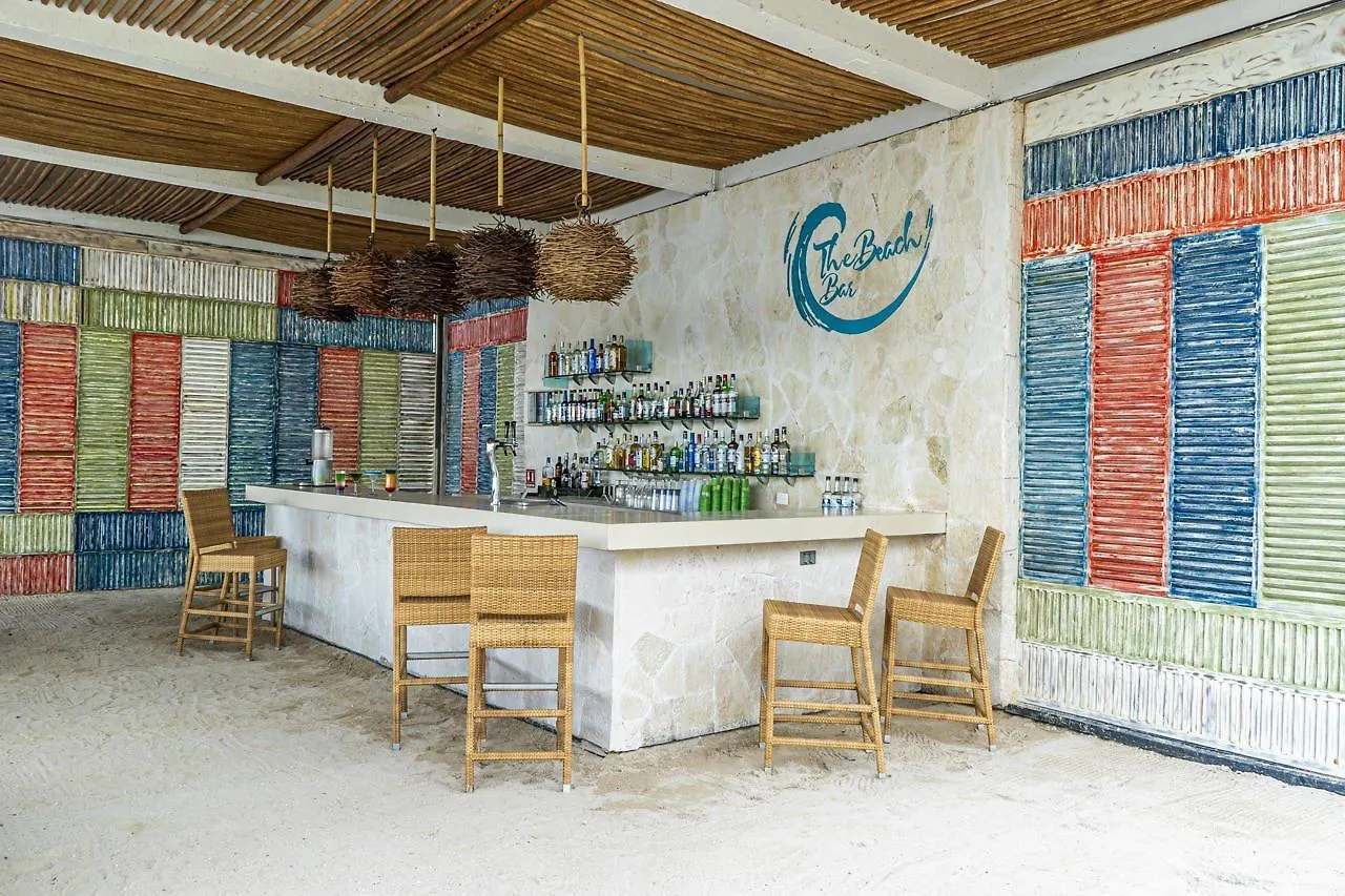فندق Catalonia Yucatan Beach Resort & Spa بويرتو أفينتوراس
