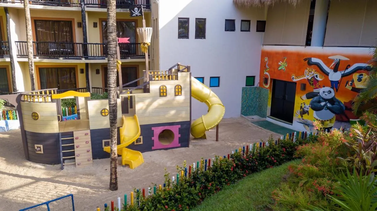 فندق Catalonia Yucatan Beach Resort & Spa بويرتو أفينتوراس