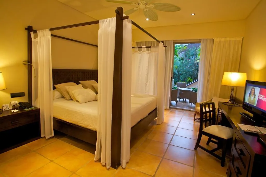 Hotel Catalonia Yucatan Beach Resort & Spa Puerto Aventuras