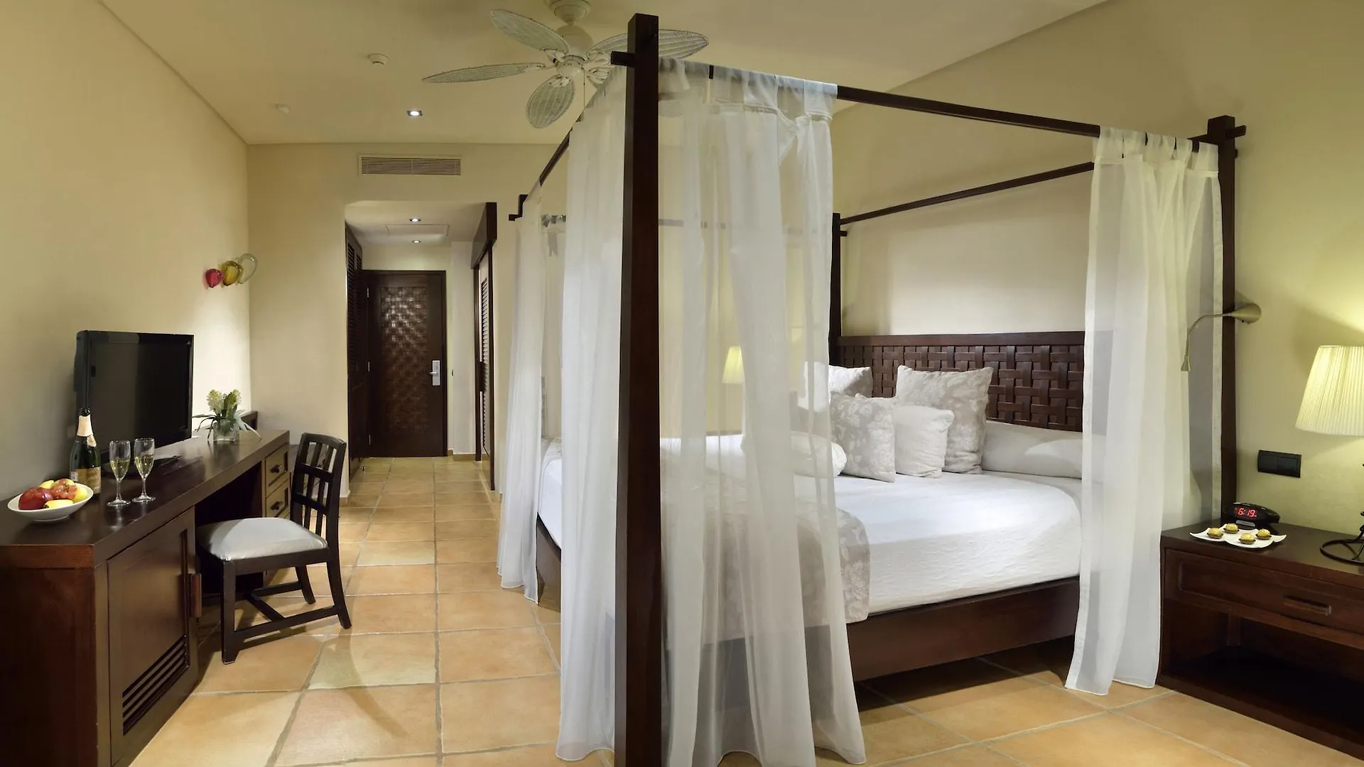 **** 호텔 Catalonia Yucatan Beach Resort & Spa 푸에르토 아벤투라스 멕시코