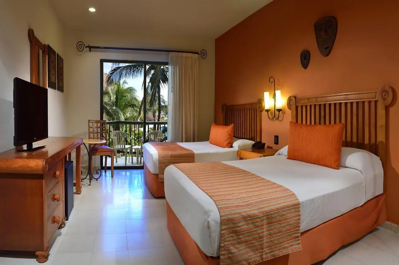 Hotel Catalonia Yucatan Beach Resort & Spa Puerto Aventuras