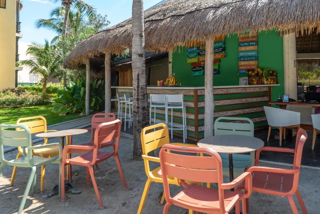 Catalonia Yucatan Beach Resort & Spa Puerto Aventuras